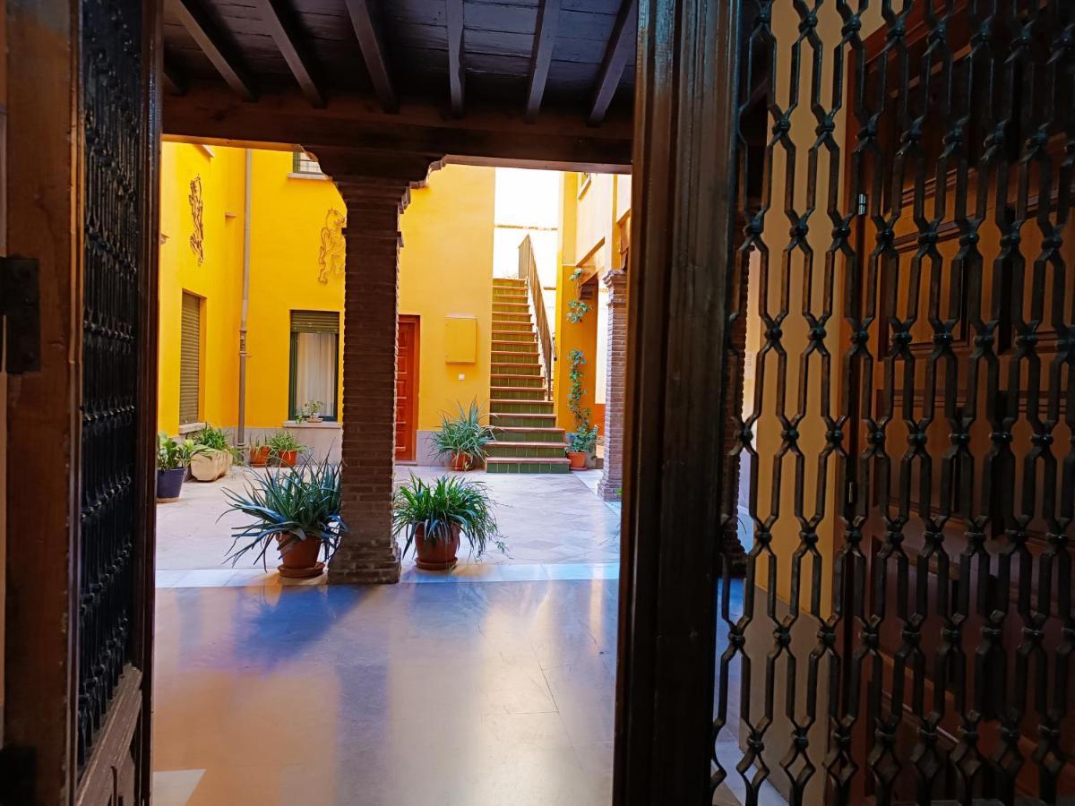 Alcazaba Apartment *